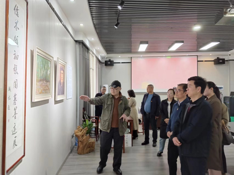 699535007.jpg 699535007.jpg