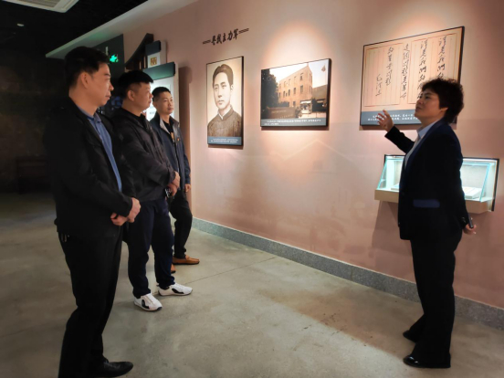 646158423.jpg 646158423.jpg